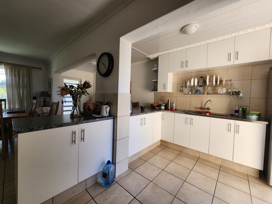 3 Bedroom Property for Sale in Devon Park Western Cape